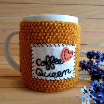 knitting cozy cup with embroidery letters coffee queen
